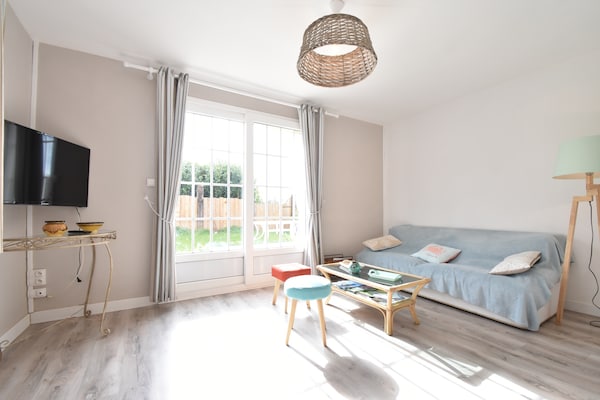 Foto van Vakantiehuis bij Normandische kust - Vakantiehuis in Cosqueville - LivingRoom