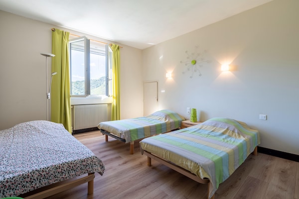 Foto van Prachtig landhuis met privézwembad - Vakantiehuis in Vieussan - BedRoom