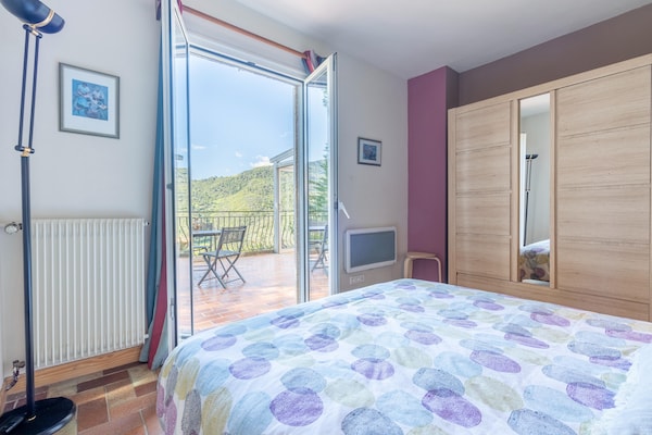 Foto van Prachtig landhuis met privézwembad - Vakantiehuis in Vieussan - BedRoom