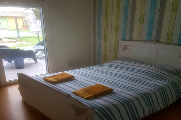 Foto van Ontsnapping aan het zwembad bij Arcachon - Vakantiehuis in La Teste-de-Buch - BedRoom