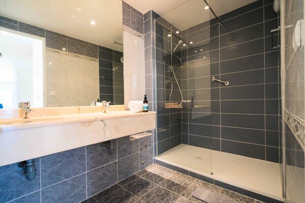 Foto van Appartement in Arcachon met uitzicht op zee - Vakantiehuis in  - Untagged