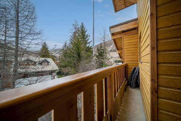 Foto van Appartement met 1 slaapkamer in Allos - Vakantiehuis in Allos - TerraceBalcony