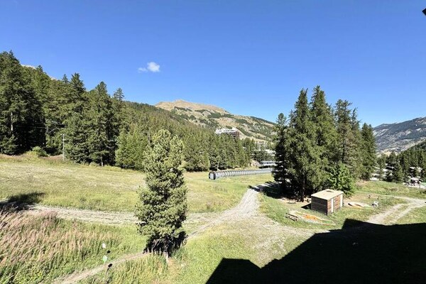 Foto van Appartement in Vars met zwembad en toegang tot de skipistes - Untagged