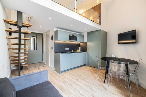 Foto van A/C Mezzanine Appartement 1BR/2P - Place Garibaldi - Untagged