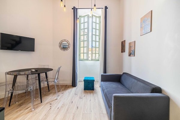 Foto van A/C Mezzanine Appartement 1BR/2P - Place Garibaldi - Untagged
