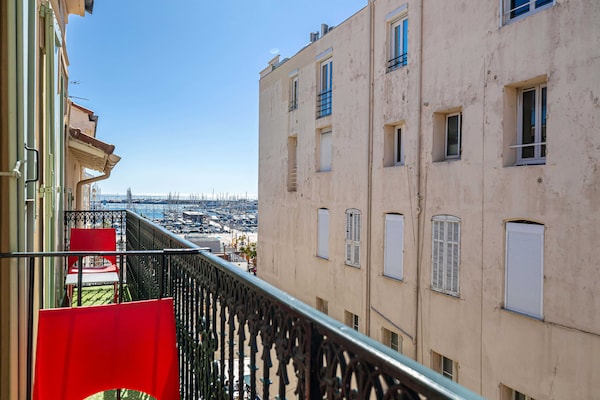 Foto van Hotel Avaton - Deluxe slaapkamer met eigen balkon - Vakantiehuis in Cannes - 