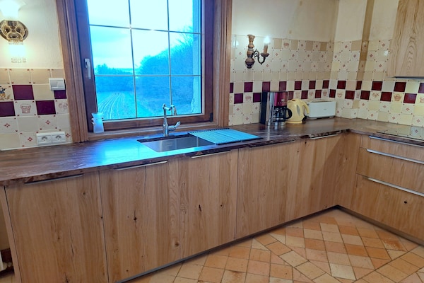 Foto van Granieten Huis in Bretagne met Zeezicht - Vakantiehuis in St. Pol-de-Léon - Kitchen