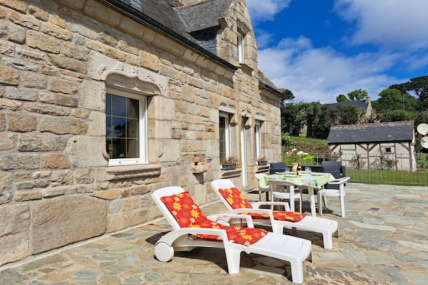 Foto van Granieten Huis in Bretagne met Zeezicht - Vakantiehuis in St. Pol-de-Léon - TerraceBalcony