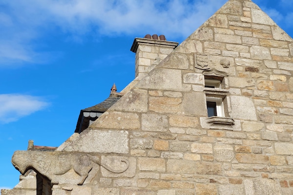 Foto van Granieten Huis in Bretagne met Zeezicht - Vakantiehuis in St. Pol-de-Léon - Ambiance