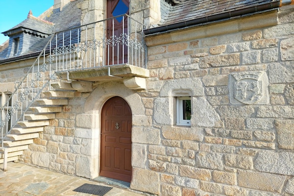 Foto van Granieten Huis in Bretagne met Zeezicht - Vakantiehuis in St. Pol-de-Léon - Ambiance