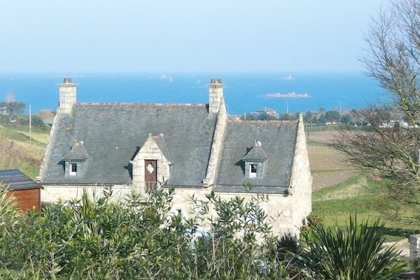 Foto van Granieten Huis in Bretagne met Zeezicht - Vakantiehuis in St. Pol-de-Léon - ExteriorSummer
