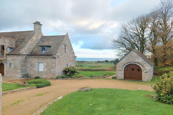 Foto van Granieten Huis in Bretagne met Zeezicht - Vakantiehuis in St. Pol-de-Léon - ExteriorWinter