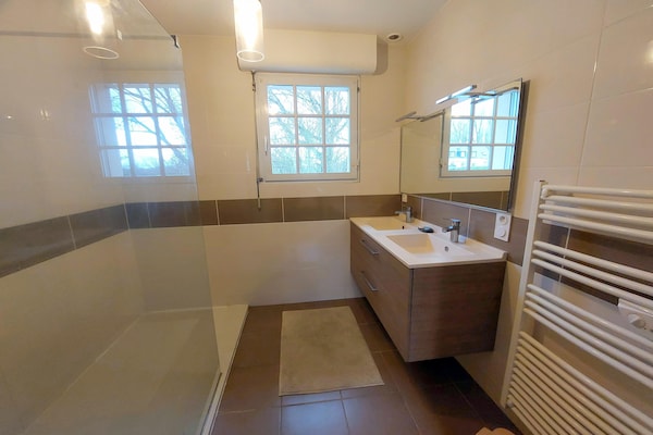 Foto van Vakantiehuis in Bretagne bij rivier Penze - Vakantiehuis in Plouénan - BathRoom