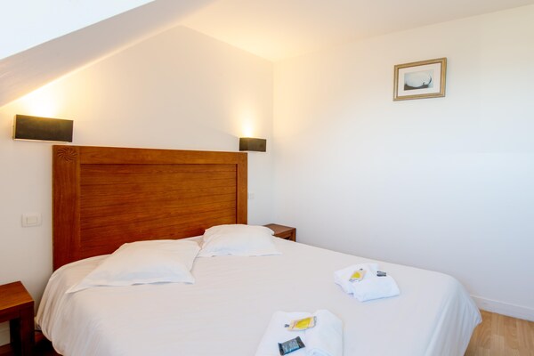 Foto van Bretonse Flat nabij Pentrez Beach - Vakantiehuis in St Nic - BedRoom