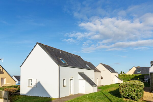 Foto van Bretonse Flat nabij Pentrez Beach - Vakantiehuis in St Nic - ExteriorSummer