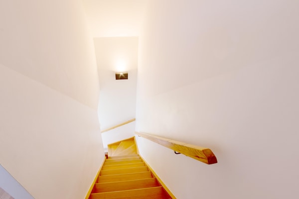 Foto van Bretagne Flat, strand en zwembad - Vakantiehuis in St Nic - Stairs