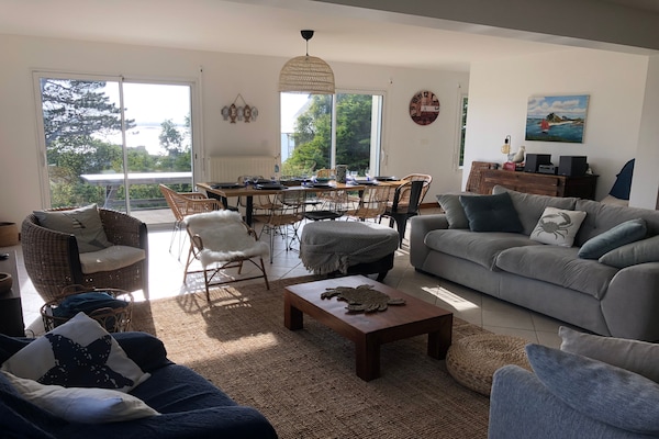 Foto van Vakantiehuis in Terenez met Zeezicht - Vakantiehuis in Plougasnou - LivingRoom