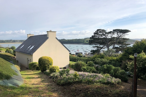Foto van Vakantiehuis in Terenez met Zeezicht - Vakantiehuis in Plougasnou - ExteriorSummer
