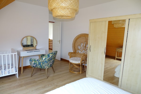 Foto van Vakantiehuis in Terenez met Zeezicht - Vakantiehuis in Plougasnou - BedRoom