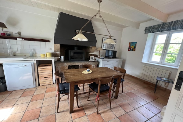 Foto van Prachtig landgoed bij GR34-wandelpad - Vakantiehuis in Plougasnou - LivingRoom