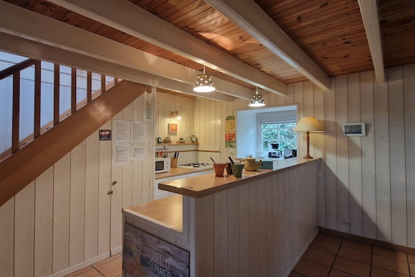 Foto van Prachtig landgoed bij GR34-wandelpad - Vakantiehuis in Plougasnou - Kitchen