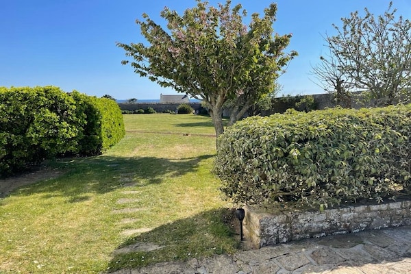 Foto van Familie-uitje aan de kust - Vakantiehuis in Plouhinec - GardenSummer