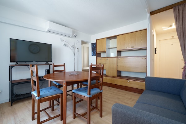 Foto van Appartement voor 6 personen in Les Deux Alpes - Vakantiehuis in Le Grau-du-Roi - LivingRoom