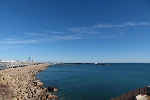 Foto van Ontspannen wonen aan het strand in Sète - Vakantiehuis in SETE - AreaSummer1KM