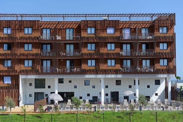 Foto van Ontspannen wonen aan het strand in Sète - Vakantiehuis in SETE - ExteriorSummer