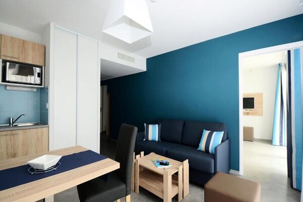 Foto van Cabine met 2 kamers 6 personen - Vakantiehuis in LE CAP D'AGDE - 