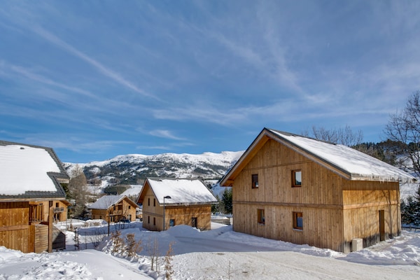 Foto van Appartement met 1 slaapkamer, geschikt voor een gezin van 6 personen. - ExteriorWinter