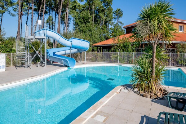 Foto van Bosverblijf voor 4 personen aan het meer - Vakantiehuis in Parentis-en-Born - PoolOfHouse