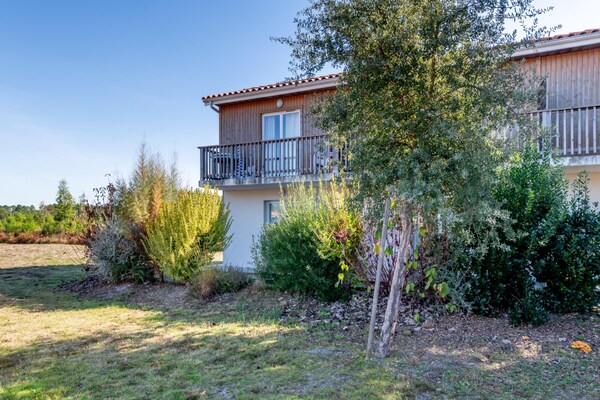Foto van Bosverblijf voor 4 personen aan het meer - Vakantiehuis in Parentis-en-Born - ExteriorSummer