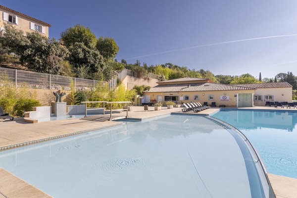 Foto van Appartement voor 4 personen met eigen terras - Vakantiehuis in CALLIAN (VAR) - PoolOfHouse