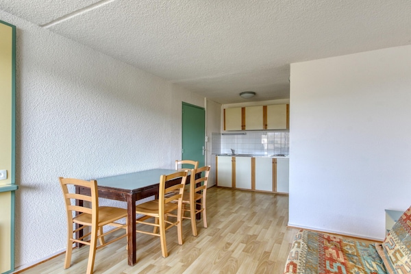 Foto van Appartement met uitzicht op het meer in Miremont voor 5 personen - DiningRoom