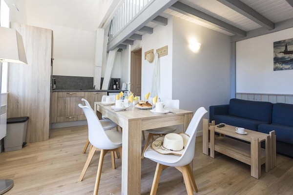 Foto van Chic appartement aan het park - Vakantiehuis in Batz sur Mer - DiningRoom
