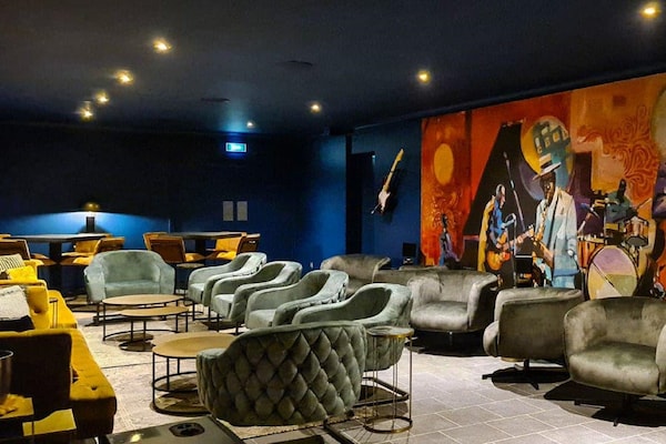 Foto van Bungalow in Lanzac bij Dordogne - Vakantiehuis in Lanzac - RecreationRoom