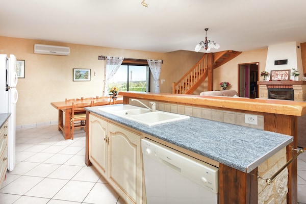 Foto van Gezellig vakantiehuis vlakbij de Causses du Quercy - Kitchen