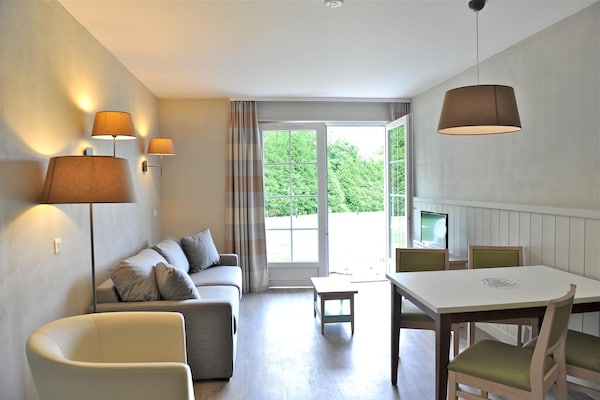 Foto van Bagnoles Escape nabij natuurpark - Vakantiehuis in Bagnoles de l'Orne Normandie - DiningRoom
