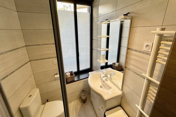 Foto van Rustig appartement in Mont-Dore - Vakantiehuis in Mont-Dore - BathRoom