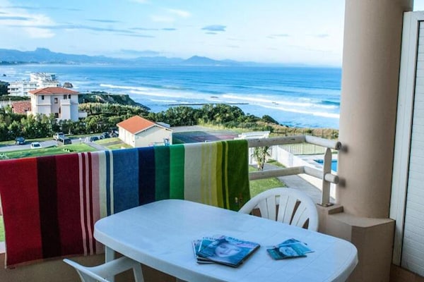 Foto van 2 stukken 4 personen - Vakantiehuis in BIARRITZ - TerraceBalcony