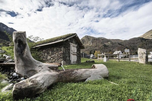 Foto van Residentie Hameau Du Parc voor 6 personen - Vakantiehuis in VIELLE AURE - 