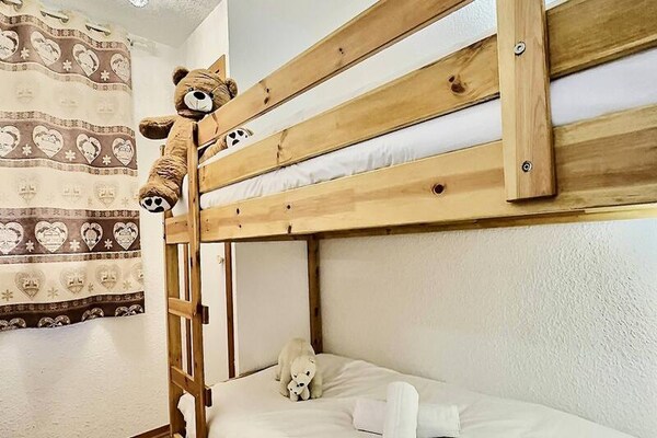 Foto van Aangename, volledig gerenoveerde studiocabine voor 4 personen, gelegen in Val d'Isère, op 350 m van het dorpscentrum en 450 m van de pistes. - Untagged