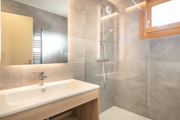 Foto van Bergvakantie met het gezin in het dorp Doucy - Vakantiehuis in La Léchère - BathRoom