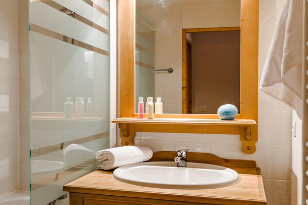 Foto van Bergontspanning in La Toussuire - Vakantiehuis in Fontcouverte-la-Toussuire - BathRoom