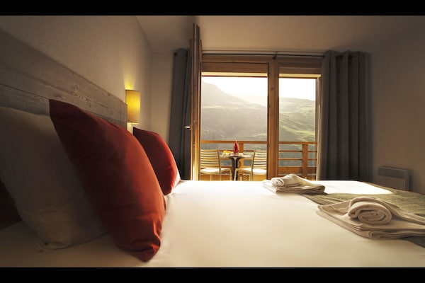 Foto van Chalet in Frankrijk met Spa en Zwembad - Vakantiehuis in St Martin de Belleville - BedRoom