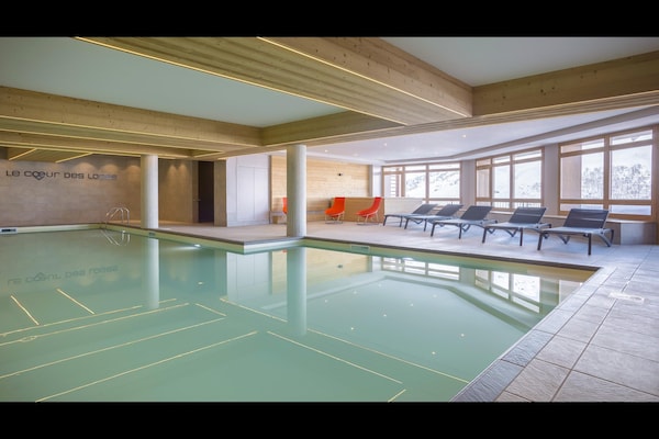 Foto van Chalet in Frankrijk met Spa en Zwembad - Vakantiehuis in St Martin de Belleville - PoolOfHouse