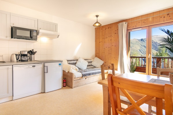 Foto van Appartement in de Alpen met verwarmd zwembad - Vakantiehuis in Saint-Sorlin-d´Arves - LivingRoom