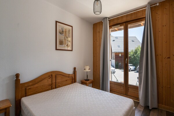 Foto van Appartement in Frankrijk bij Skigebied & Centrum - Vakantiehuis in Saint-Sorlin-d´Arves - BedRoom