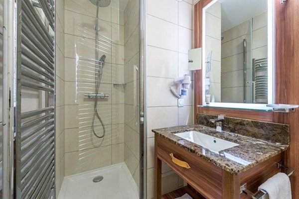 Foto van Gezellige suite op de piste - Vakantiehuis in Bourg-Saint-Maurice - BathRoom